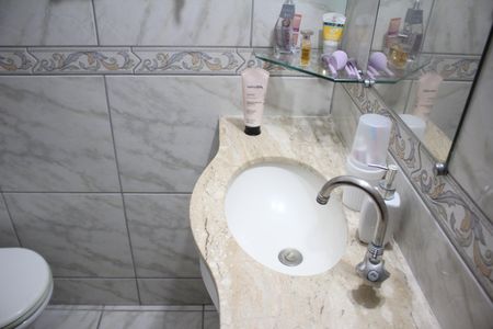 Apartamento à venda com 69m², 3 quartos e 1 vagaBanheiro