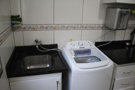 Apartamento à venda com 69m², 3 quartos e 1 vagaÁrea de Serviço