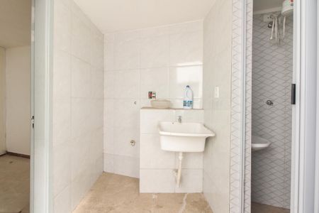 Apartamento à venda com 109m², 2 quartos e 1 vagaÁrea de Serviço