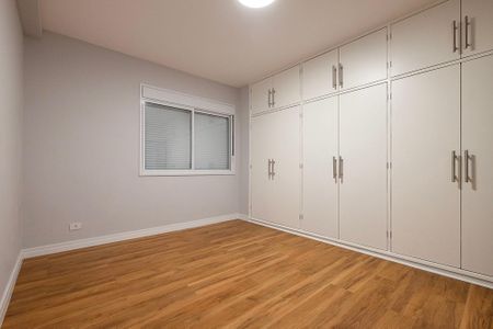 Apartamento para alugar com 152m², 3 quartos e 1 vaga Apartamento para alugar com 152m², 3 quartos e 1 vagaQuarto 2