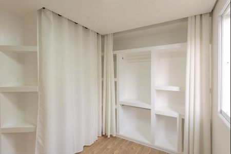 Apartamento para alugar com 44m², 2 quartos e 1 vagaQuarto 2 - Armários