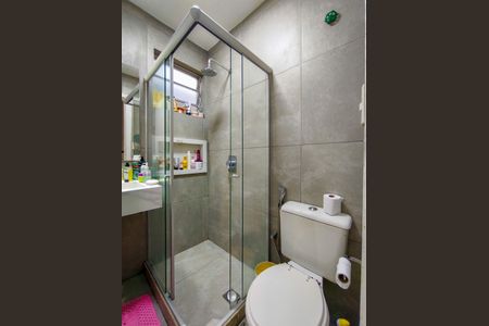 Apartamento à venda com 108m², 3 quartos e sem vagaBanheiro da Suíte