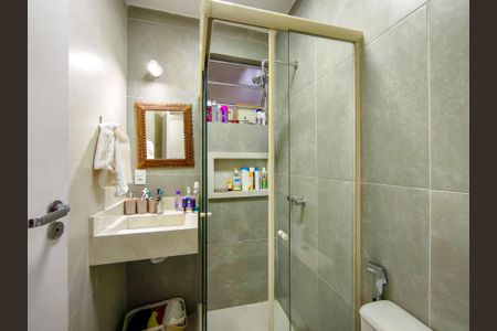 Apartamento à venda com 108m², 3 quartos e sem vagaBanheiro Corredor