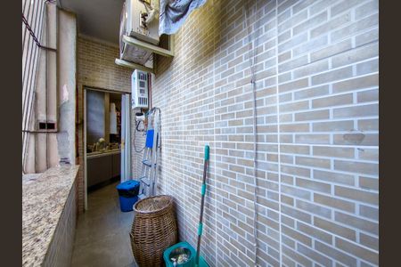 Apartamento à venda com 108m², 3 quartos e sem vagaÁrea de Serviço