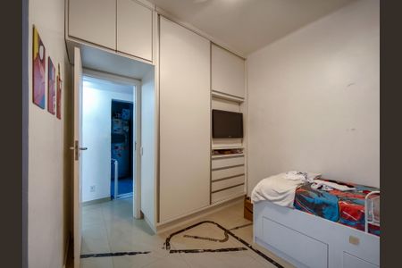 Apartamento à venda com 108m², 3 quartos e sem vagaQuarto 1
