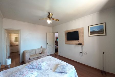 Casa à venda com 500m², 5 quartos e 4 vagasSuíte