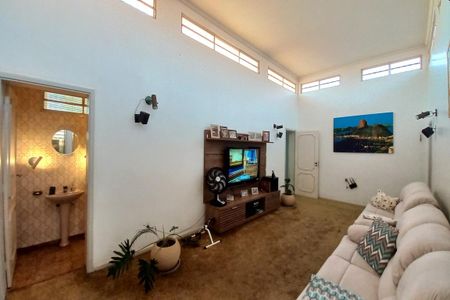 Casa à venda com 500m², 5 quartos e 4 vagasSala de TV
