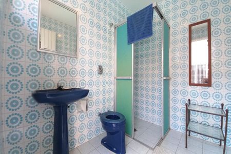 Casa à venda com 500m², 5 quartos e 4 vagasÁrea comum - Banheiro