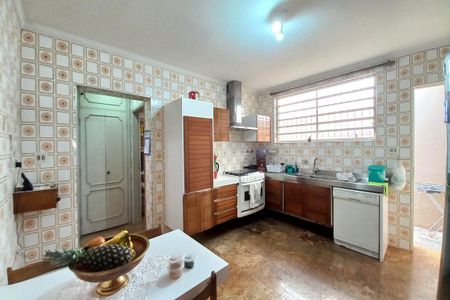 Casa à venda com 500m², 5 quartos e 4 vagasCozinha