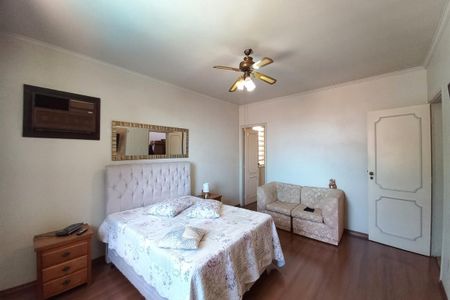 Casa à venda com 500m², 5 quartos e 4 vagasSuíte