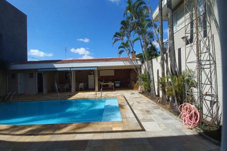 Casa à venda com 500m², 5 quartos e 4 vagasVista do Escritório