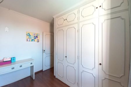 Casa à venda com 500m², 5 quartos e 4 vagasQuarto 2