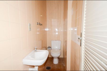 Apartamento à venda com 110m², 3 quartos e 2 vagasBanheiro de Serviço