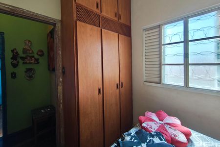 Casa à venda com 380m², 3 quartos e 4 vagasQuarto 2