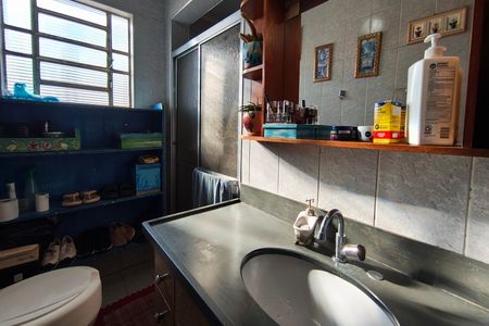 Casa à venda com 380m², 3 quartos e 4 vagasBanheiro Suíte