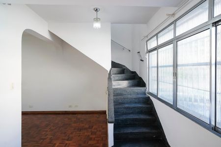 Casa à venda com 98m², 2 quartos e 1 vagaSala