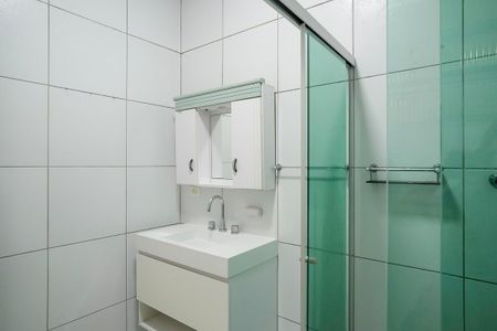 Casa à venda com 98m², 2 quartos e 1 vagaBanheiro