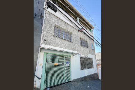 Casa à venda com 98m², 2 quartos e 1 vagaFachada e plaquinha