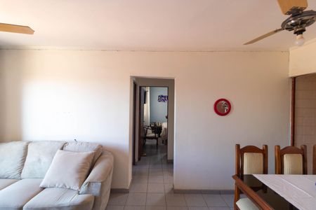 Apartamento à venda com 74m², 2 quartos e 1 vaga Apartamento à venda com 74m², 2 quartos e 1 vagaSala