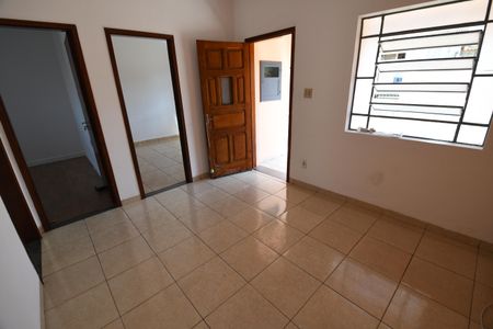 Casa à venda com 150m², 3 quartos e 3 vagasSala