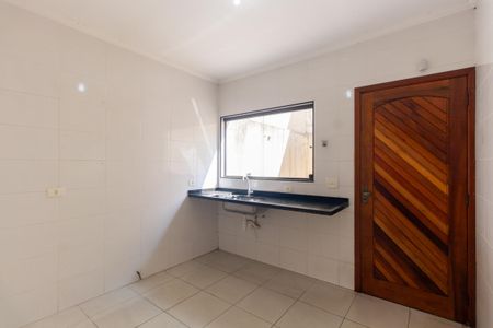 Casa à venda com 110m², 3 quartos e 2 vagas Casa à venda com 110m², 3 quartos e 2 vagasCozinha