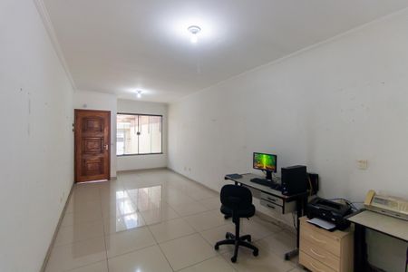 Casa à venda com 110m², 3 quartos e 2 vagas Casa à venda com 110m², 3 quartos e 2 vagasSala