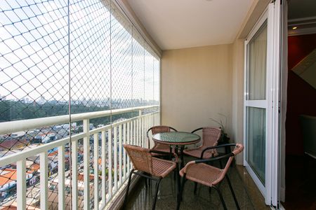 Apartamento à venda com 82m², 2 quartos e 2 vagas Apartamento à venda com 82m², 2 quartos e 2 vagasVaranda