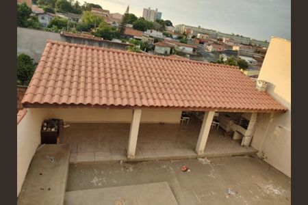 Casa à venda com 220m², 4 quartos e 2 vagasFoto 21