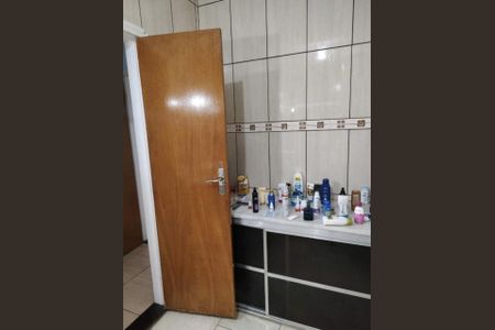 Casa à venda com 220m², 4 quartos e 2 vagasFoto 05