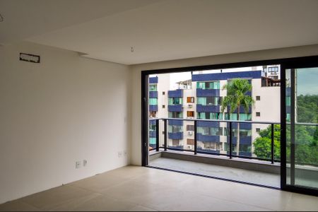 Apartamento à venda com 85m², 2 quartos e 2 vagasSala