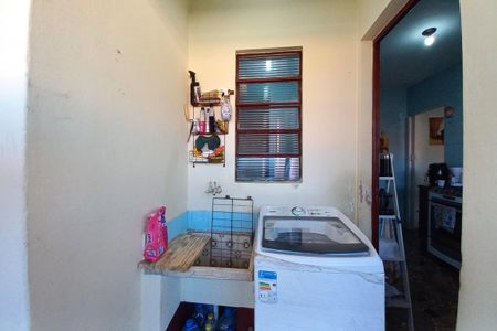 Casa à venda com 123m², 3 quartos e 3 vagasÁrea de Serviço 2