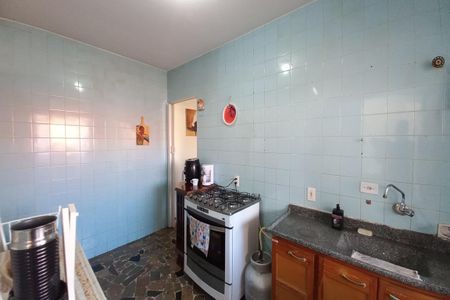 Casa à venda com 123m², 3 quartos e 3 vagasCozinha 2