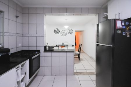 Casa à venda com 184m², 4 quartos e 2 vagasCozinha - Armários