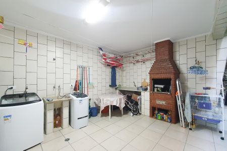 Casa à venda com 184m², 4 quartos e 2 vagasÁrea de Serviço