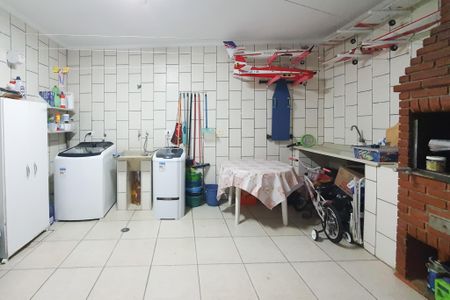 Casa à venda com 184m², 4 quartos e 2 vagasÁrea de Serviço