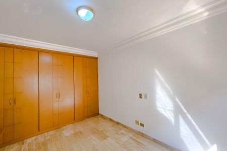 Apartamento à venda com 289m², 4 quartos e 4 vagasQuarto 2 - Suíte