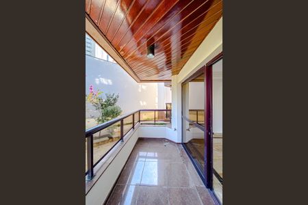 Apartamento à venda com 289m², 4 quartos e 4 vagasVarandaVaranda