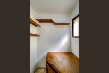 Apartamento à venda com 289m², 4 quartos e 4 vagasQuarto de Serviço 2