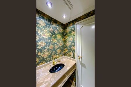 Apartamento à venda com 289m², 4 quartos e 4 vagasLavabo