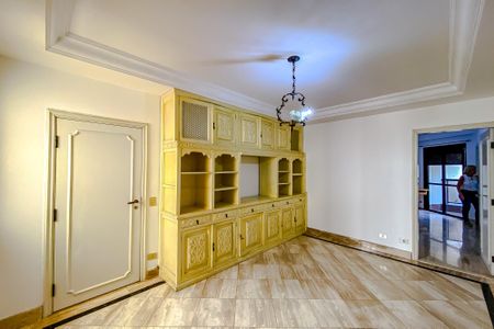 Apartamento à venda com 289m², 4 quartos e 4 vagasSala de TV