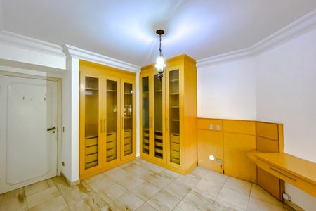 Apartamento à venda com 289m², 4 quartos e 4 vagasQuarto 1 - Suíte