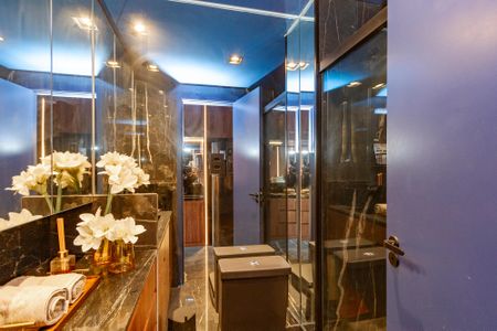 Studio à venda com 32m², 1 quarto e 1 vaga Studio à venda com 32m², 1 quarto e 1 vagaBanheiro