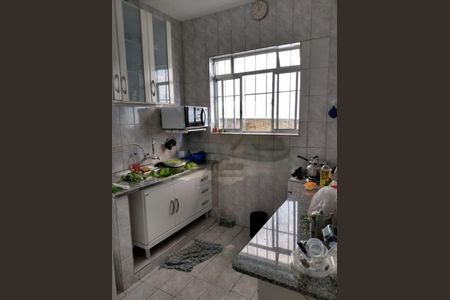 Casa à venda com 5 quartos, 270m² em Vila Moraes, São Paulo