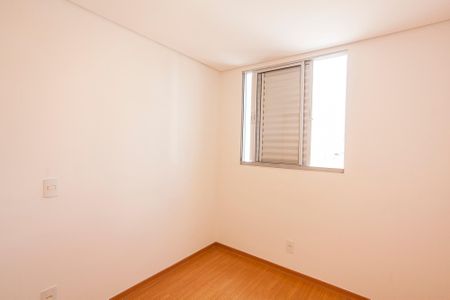Apartamento para alugar com 44m², 2 quartos e 1 vagaQuarto 2