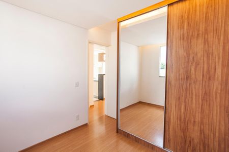 Apartamento para alugar com 44m², 2 quartos e 1 vagaQuarto 1