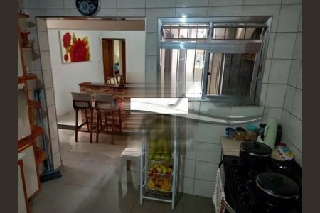Casa à venda com 3 quartos, 110m² em Vila Moraes, São Paulo