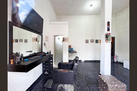 Casa à venda com 360m², 4 quartos e 3 vagasEdicula