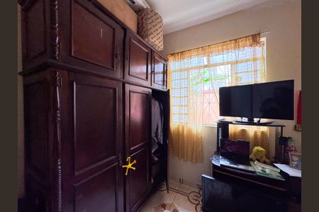 Casa à venda com 360m², 4 quartos e 3 vagasSuite