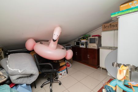 Casa de condomínio para alugar com 500m², 5 quartos e 6 vagasAcademia - Sótão