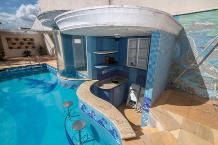 Casa de condomínio para alugar com 500m², 5 quartos e 6 vagasPiscina